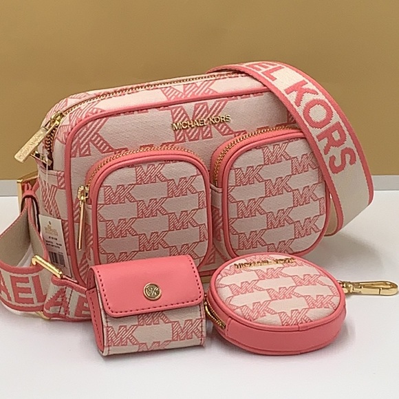 MICHAEL MICHAEL KORS JET SET CROSSBODY BAG TECH ATTACHED HANDBAG PURSE 
Tea Rose - Picture 5 of 16